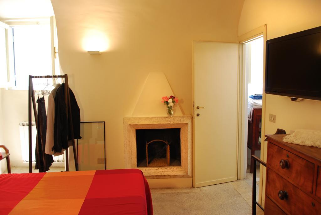 Appartamento Piazza Farnese Рим Номер фото